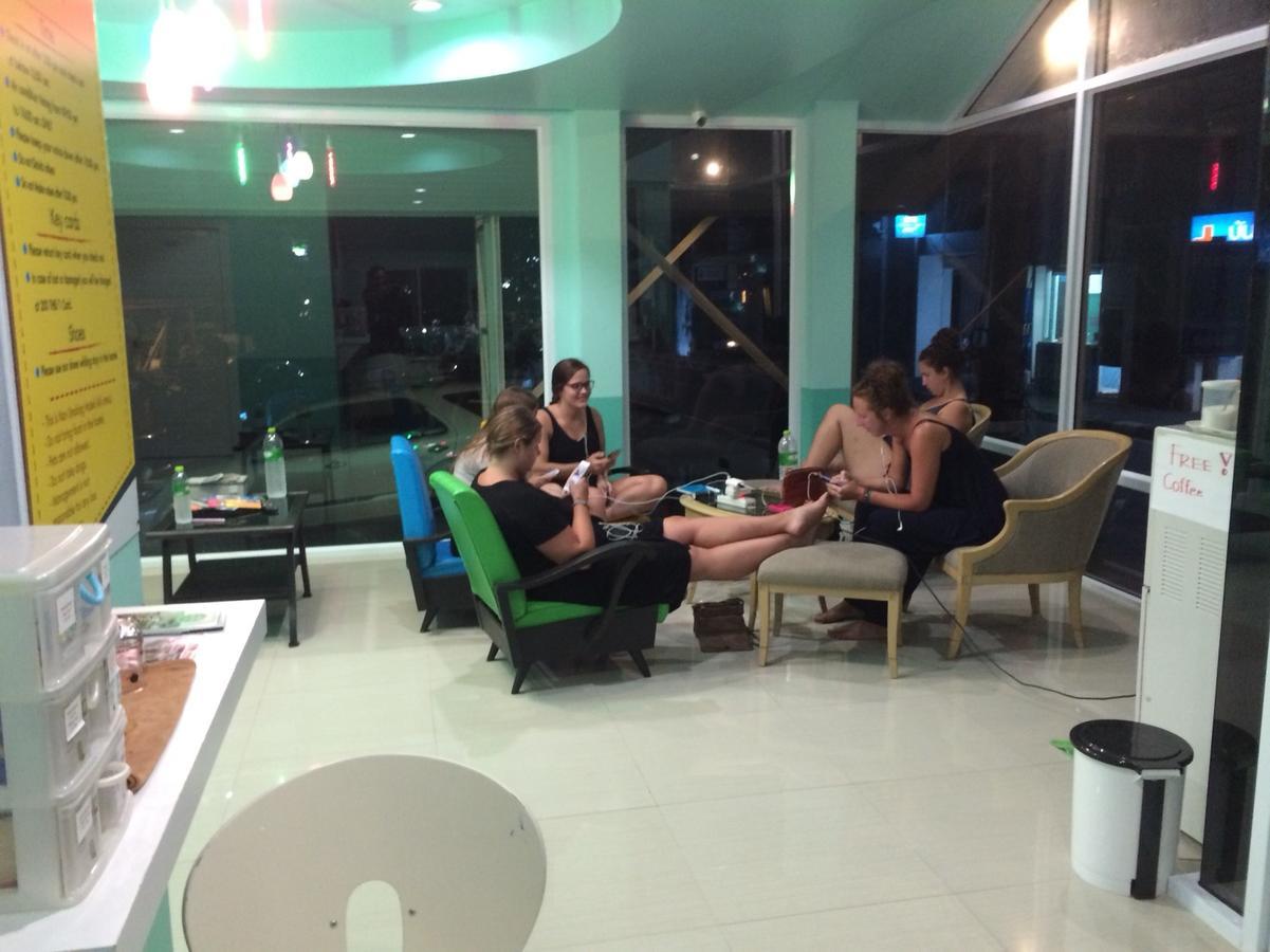 D.Samui Hostel Чавенг Бийч Екстериор снимка